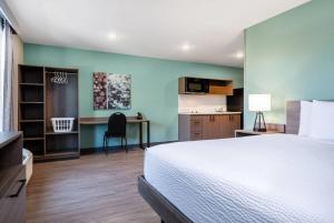 ECHO Suites Extended Stay by Wyndham Bozeman