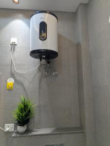 Aravalli Greens - Pool & Spa, Party Hall & Lawn