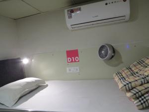 Smyle Inn - Best Budget Hotel near New Delhi Train Station