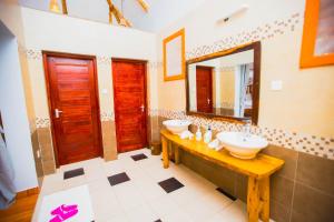 Tembo Tarangire Lodge & Camp