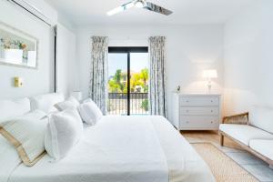 4 Bedroom Villa With Private Pool