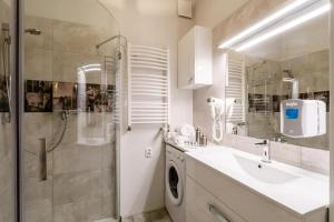 EUROPA22 - Apartament Old Town - wystawiamy faktury