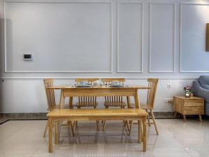 R&F Princess Cove 3BR City Centre Malls around