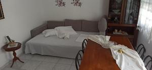 Christos apartment near the Ofrynio beach