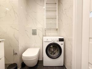 Jagodno Modern Apartment by BookingHost