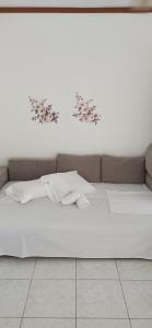 Christos apartment near the Ofrynio beach