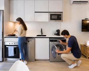 FLORIT FLATS - The Turia Park Lofts - 4Guest- AC and WiFi - Near ZOO