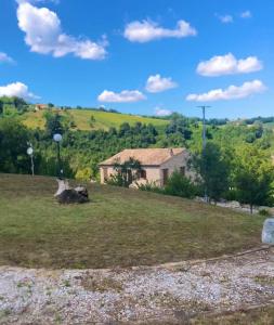 casa vacanze laurora 12 posti letto Montelparo FM