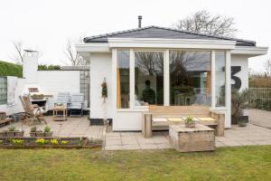 Welcome in - Vakantiewoning met ruime tuin en open haard I Horizon 3 Renesse