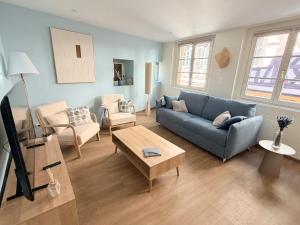 Le Gîte Azur - Charme dun appartement dans une maison alsacienne - Hypercentre de Colmar