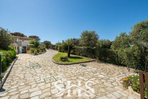 Blue Art Retreat Cala Caterina and Santo Stefano beach