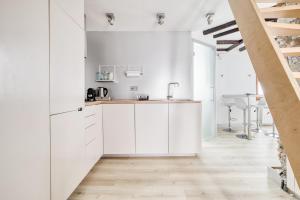 Easylife - Como - Diaz 11 - Lago di Como