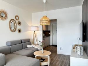 Ferienwohnung "Strandbutze 203" Heiligenhafen direkt am Meer – Seeblick, Südbalkon, 4 Personen