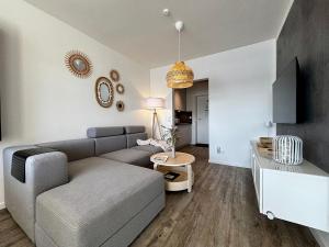 Ferienwohnung "Strandbutze 203" Heiligenhafen direkt am Meer – Seeblick, Südbalkon, 4 Personen