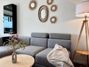 Ferienwohnung "Strandbutze 203" Heiligenhafen direkt am Meer – Seeblick, Südbalkon, 4 Personen