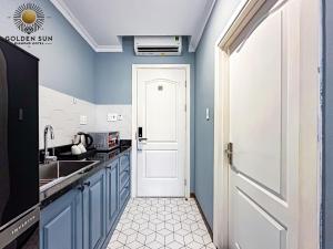Airport Hotel - Golden Sun