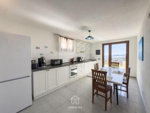 Residenza Doride, con vista sulla costa