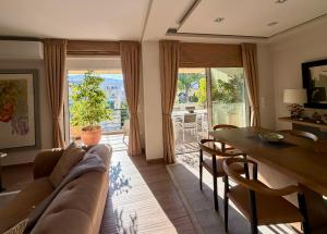 Lux Living on the Athens Riviera