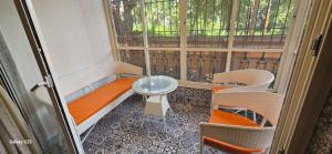 Cosy 1 BHK Apartment