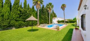 Andalusian patio villa 12 pax with private pool