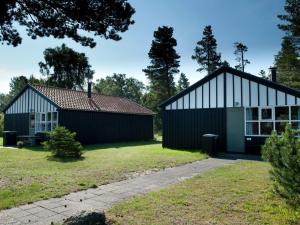 6 person holiday home in Væggerløse