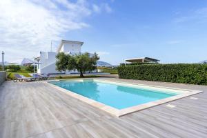 Casa Babalù vista mare con piscina