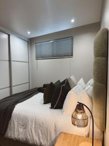 Wild Olive 34 Industrial Luxury Stay