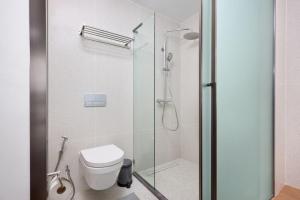 Beachfront Paradise 381