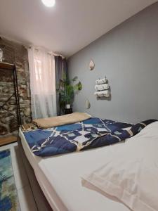 Analou Mood Accommodation