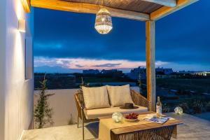 Emerald Sunset Villa, Orkos beach, by NaxosVibe