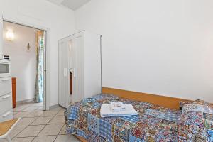 Baia Serena with Terrace & Parking - Happy Rentals