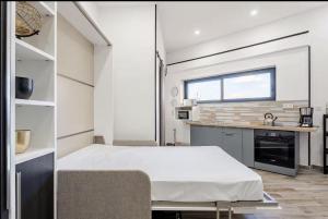 Studio Corniche vue Mer