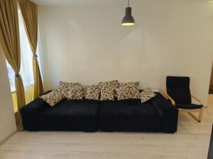 Stylish 2-room Apartment near Old Town Parking