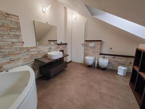 Riflessi sul lago Lierna bed and breakfast