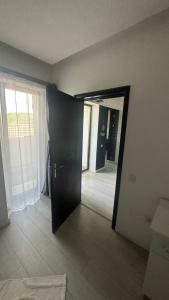Central Rm Valcea Luxury Apartment