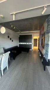 Central Rm Valcea Luxury Apartment