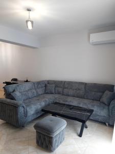Xhulianas Sea View Apartment Sarande