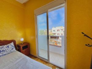 Moroccan Apartment 10 min to Beach Fast WiFi