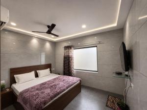 Crown Guest House