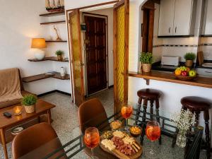 Nurimar 1 Balcón soleado, aire acondicionado gratis y ubicación céntrica