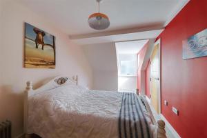 Wonderful Worthing Beach Walk Flat