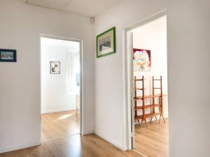 Duży Apartament z Ogródkiem i Parkingiem by Noclegi Renters