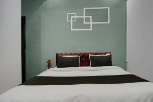 Garima Garden Townhouse