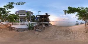 Dinuda Kitesurf & Water Sports Lagoon Resort