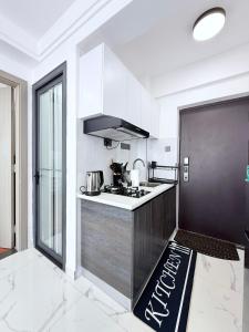 Ronae Homes Airbnbs