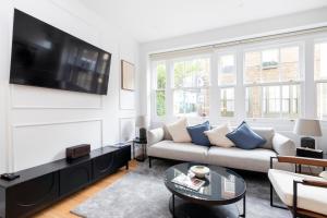 Beautiful 2-Bed House in the Heart of Marylebone