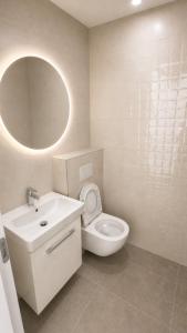 Gold Star Apartments
