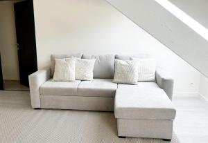 Ghent Center 2 Rooms, with shared Kitchen & Free Wi-Fi