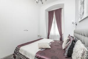 Sweet Home in Historic Mala Strana next to Prague!