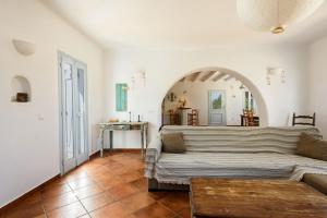 Divers Cycladic House Paros
